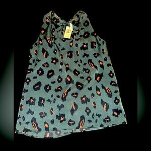 Cheetah print silk blouse NWT size small Tyche boutique